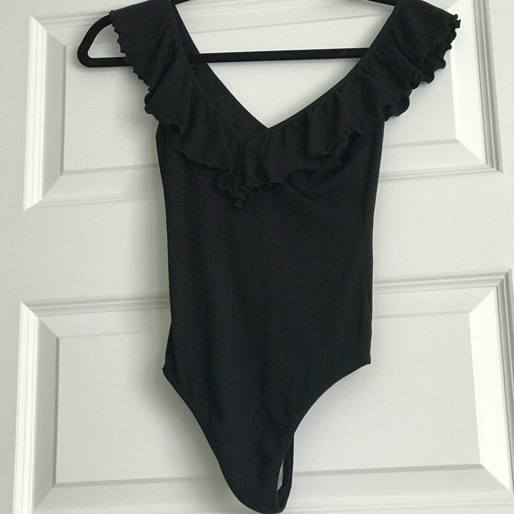 Wilfred black bodysuit with ruffle detail